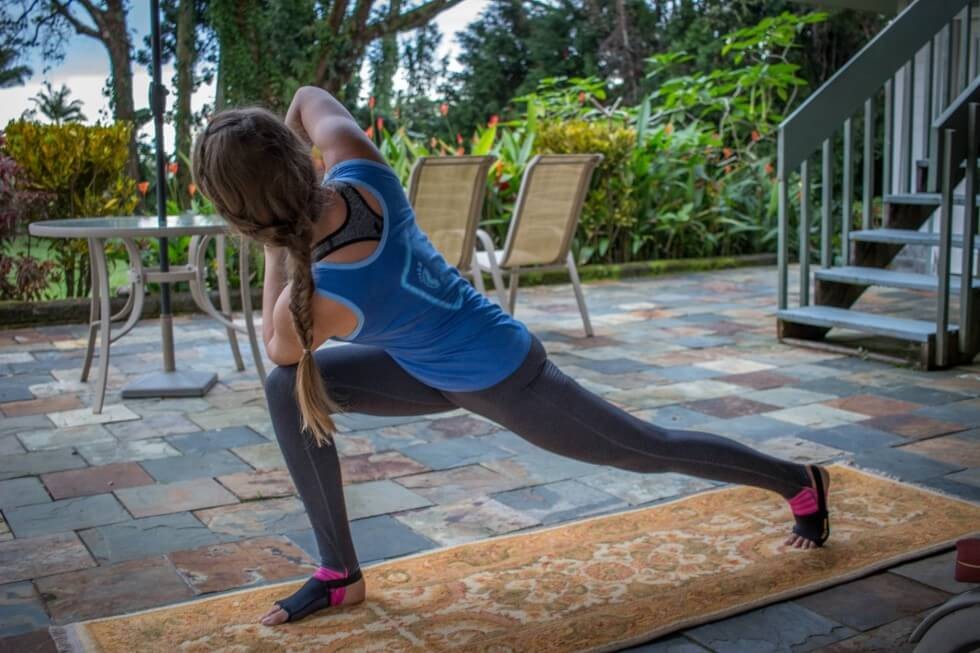 Yoga Paws Revolved Crescent Hilo