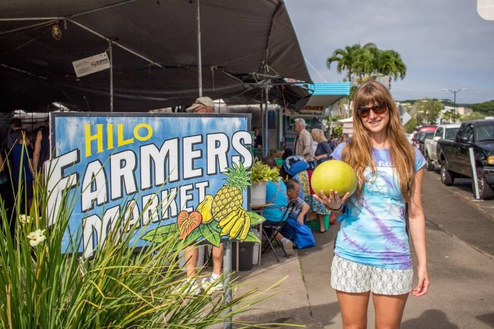 Jenny with a Pomelo Hilo Farmers Market