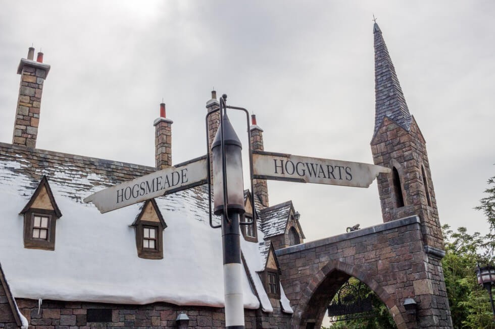 Hogsmeade and Hogwarts Visiting Harry Potter World Orlando